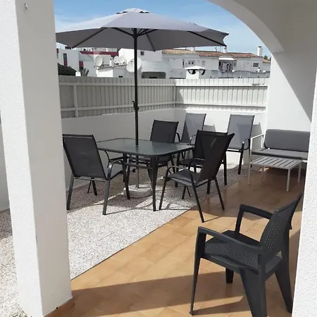 Apartment Cozy Near Oura